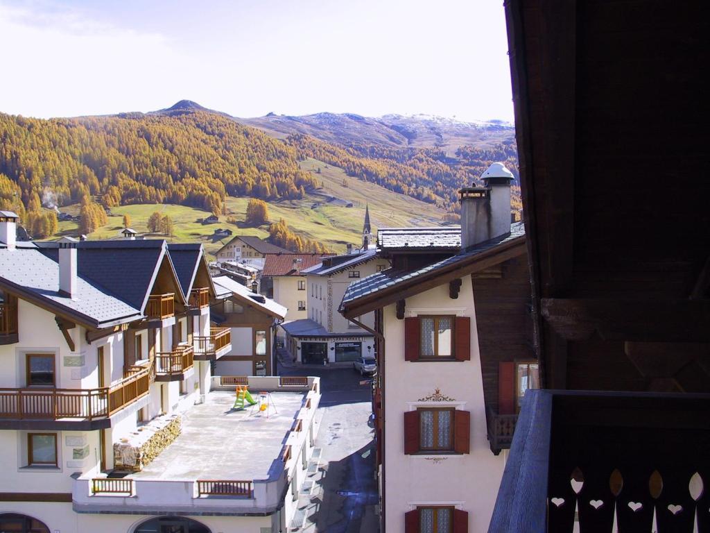 Chalet La Nuvola Livigno Exteriör bild
